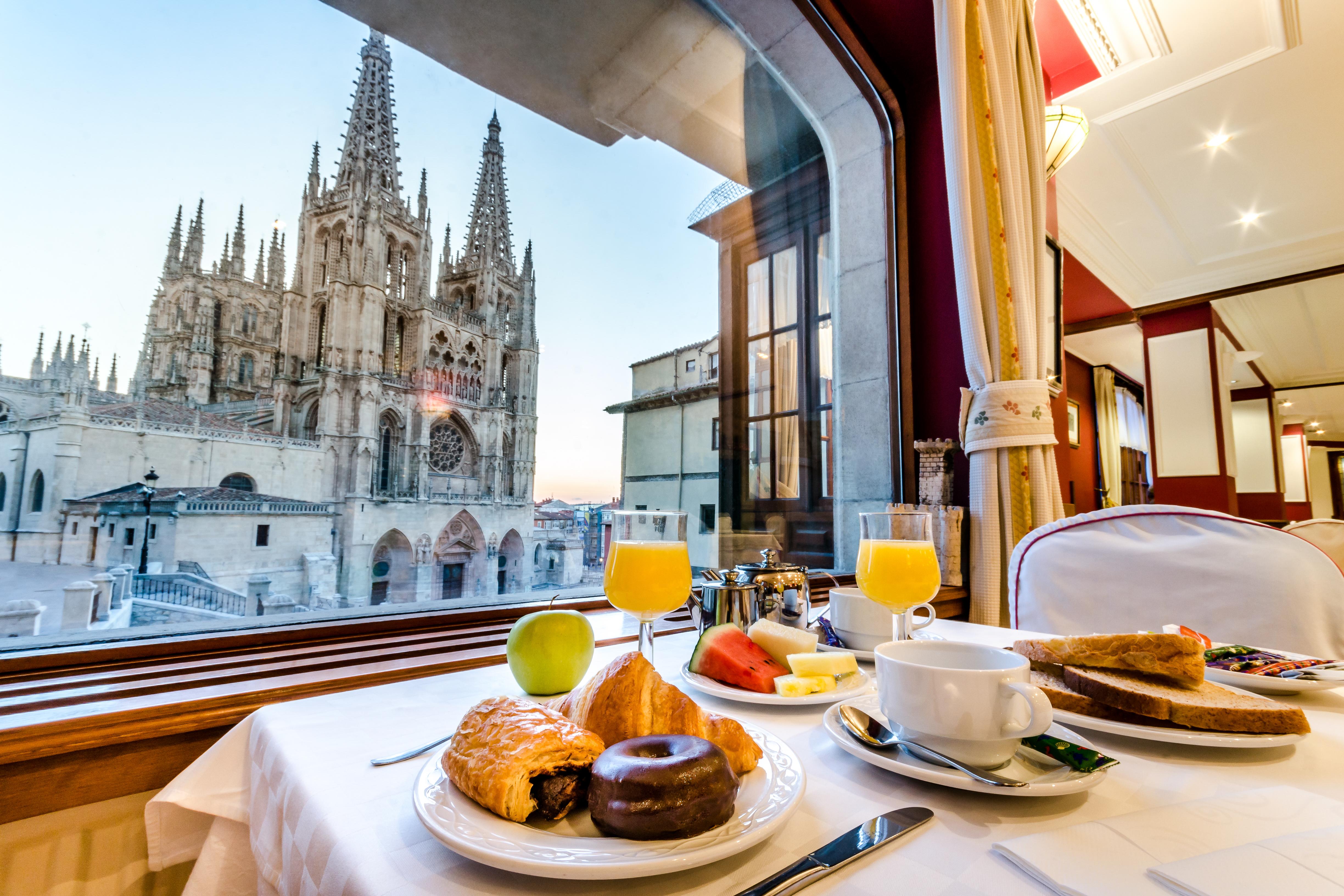 HOTEL CRISOL MESON DEL CID BURGOS 3* (Spain) - from US$ 60 | BOOKED